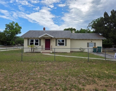 101 E Atwater Avenue - Photo Thumbnail 1