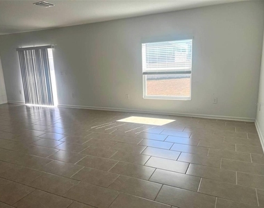 5554 Braken Fern Way - Photo Thumbnail 6