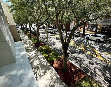 729 Celebration Avenue - Photo Thumbnail 22