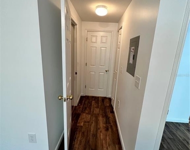 729 Celebration Avenue - Photo Thumbnail 17