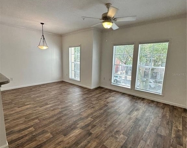 729 Celebration Avenue - Photo Thumbnail 3
