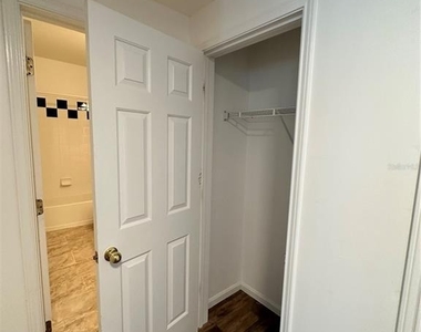 729 Celebration Avenue - Photo Thumbnail 10