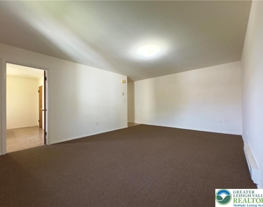 709 Front Street - Photo Thumbnail 6