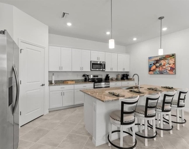 1638 Saddlewood Circle - Photo Thumbnail 13