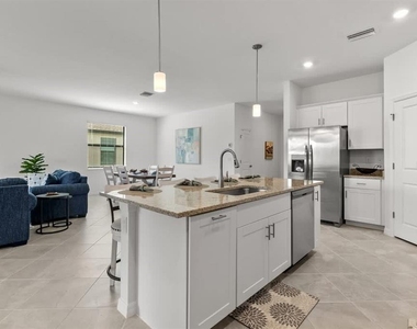 1638 Saddlewood Circle - Photo Thumbnail 16