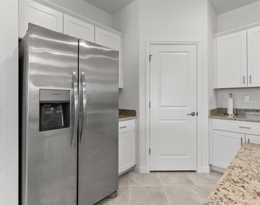 1638 Saddlewood Circle - Photo Thumbnail 17