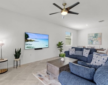 1638 Saddlewood Circle - Photo Thumbnail 5