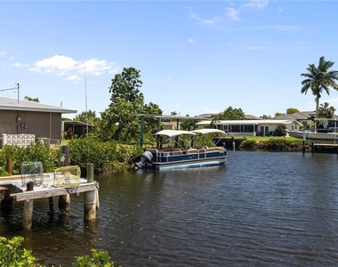 4020 Palm Drive - Photo Thumbnail 23