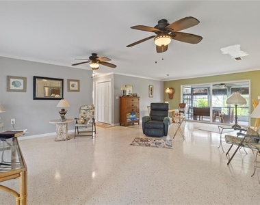 4020 Palm Drive - Photo Thumbnail 3
