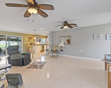 4020 Palm Drive - Photo Thumbnail 6
