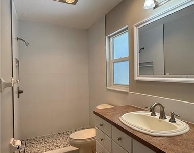 491 S Venice Boulevard - Photo Thumbnail 18