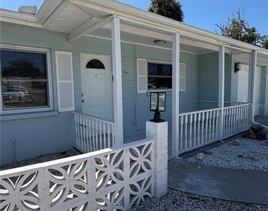 491 S Venice Boulevard - Photo Thumbnail 2