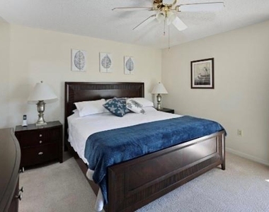 6501 Stone River Road - Photo Thumbnail 6