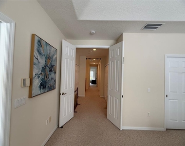 3625 Square West Lane - Photo Thumbnail 8