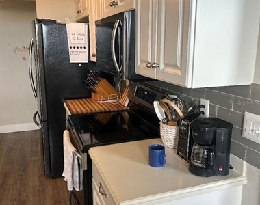 940 Cooper Street - Photo Thumbnail 8