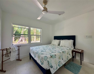 7372 Melaleuca Way - Photo Thumbnail 38