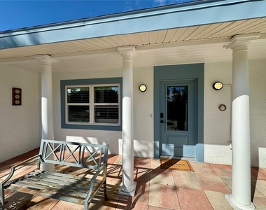 7372 Melaleuca Way - Photo Thumbnail 3