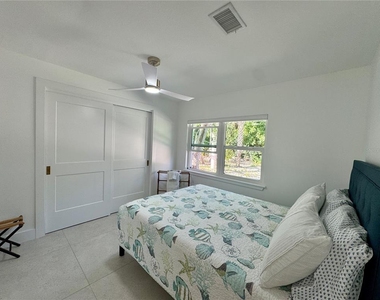 7372 Melaleuca Way - Photo Thumbnail 19