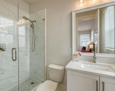 512 Laurel Park Drive - Photo Thumbnail 29