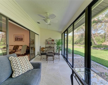 3946 Wilshire Circle E - Photo Thumbnail 40