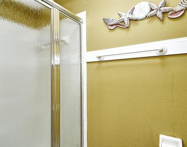 9610 Club South Circle - Photo Thumbnail 19