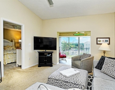 9610 Club South Circle - Photo Thumbnail 8