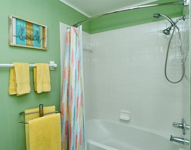 9610 Club South Circle - Photo Thumbnail 25
