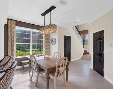 8204 Villa Grande Court - Photo Thumbnail 16