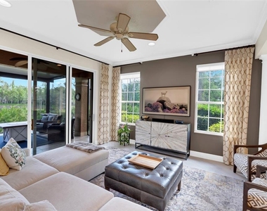 8204 Villa Grande Court - Photo Thumbnail 12