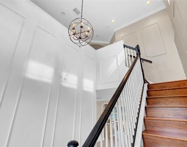 8204 Villa Grande Court - Photo Thumbnail 2