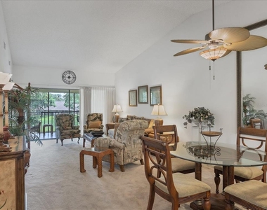 4440 Weybridge - Photo Thumbnail 10