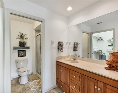 4440 Weybridge - Photo Thumbnail 19