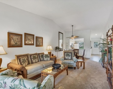 4440 Weybridge - Photo Thumbnail 7