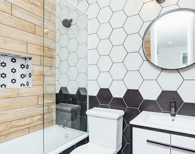 104 Central Avenue - Photo Thumbnail 6