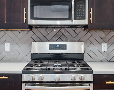 104 Central Avenue - Photo Thumbnail 10