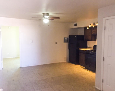 1654 Exeter Drive - Photo Thumbnail 2