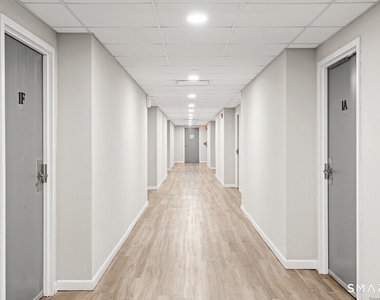 225 Lordship Boulevard - Photo Thumbnail 10