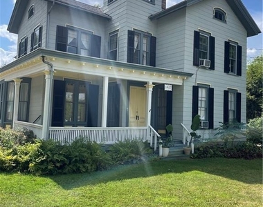 33 Main Street - Photo Thumbnail 19