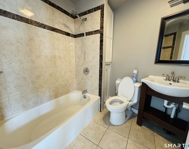 260 Bunker Avenue - Photo Thumbnail 5