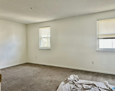 16 Gate Lane - Photo Thumbnail 8