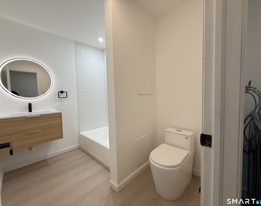 8-12 Sterling Street - Photo Thumbnail 12