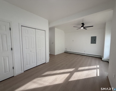 8-12 Sterling Street - Photo Thumbnail 7
