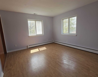 124 Geddes Terrace - Photo Thumbnail 9