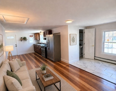42 Pulver Street - Photo Thumbnail 2