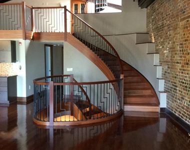9 River Street - Photo Thumbnail 2