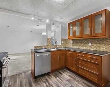 5523 Ellsworth Av. - Photo Thumbnail 11