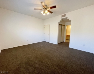 2110 Los Feliz Street - Photo Thumbnail 10