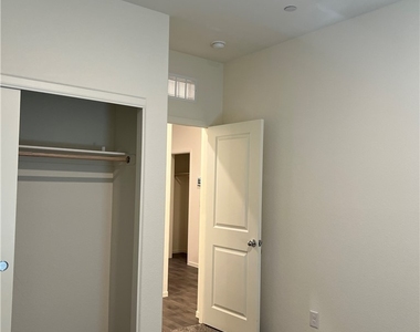 1173 Melody Lark Street - Photo Thumbnail 12