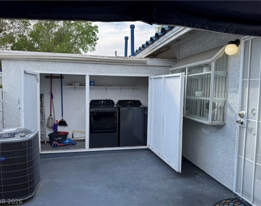 2137 Petersham Court - Photo Thumbnail 3