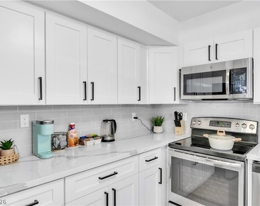 3930 University Center Drive - Photo Thumbnail 20